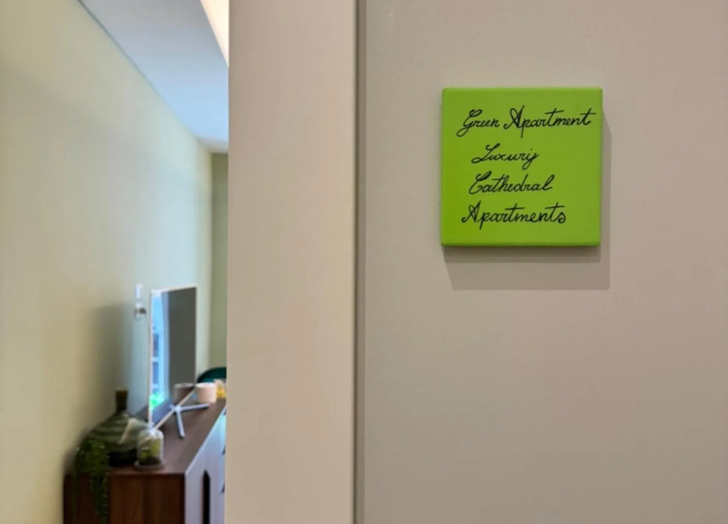 Luxury Cathedral Apartments 팔레르모 0*,  이탈리아