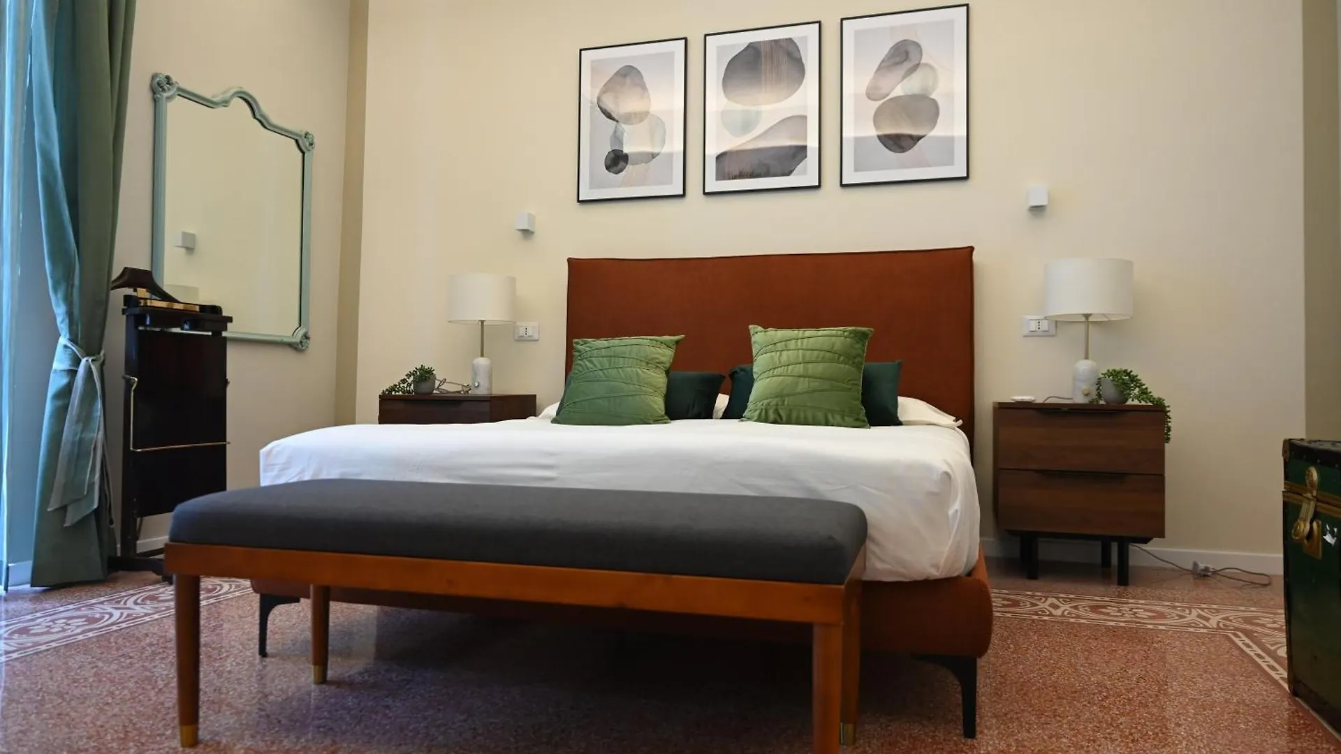 Luxury Cathedral Apartments Palermo